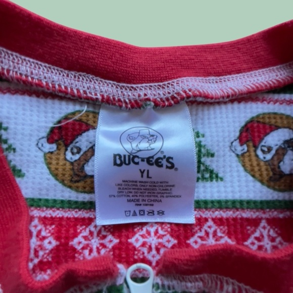Buc-ee's Striped Christmas Onesie Youth Large - Picture 4 of 12